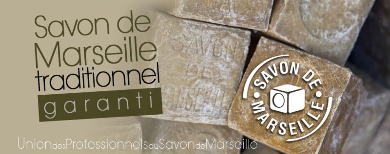 Plusieurs blocs de Savon de Marseille garanti avec logo officiel 